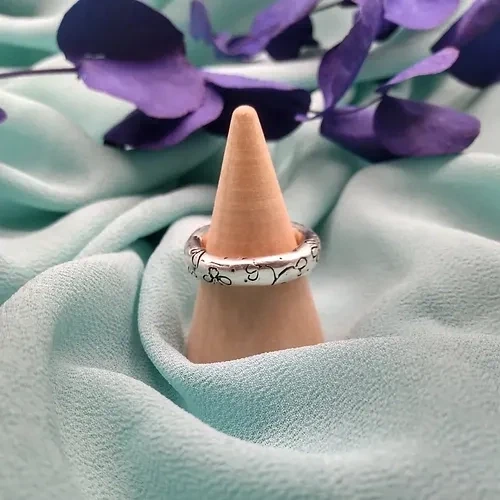 Flores, anillo