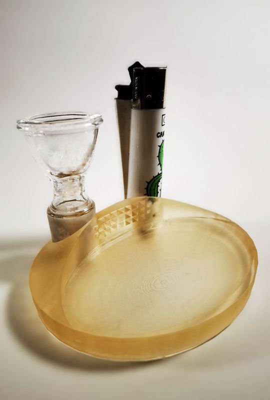 Bong Buddy