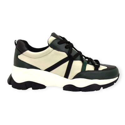 Piesanto 
Basket en cuir vert