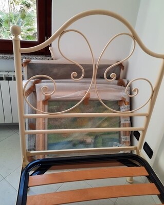 Letto in ferro singolo