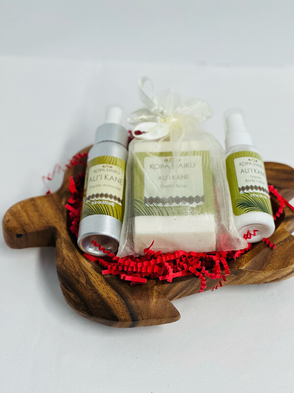 Ali'i Kane Essence of Hawaii Spa Set