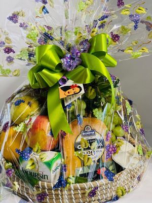 Gourmet Fruit and Cheese Basket Gourmet Fruit and Cheese Basket