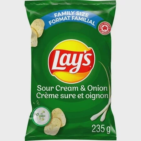 Lay&#39;s Sour Cream &amp; Onion Potato Chips 235g