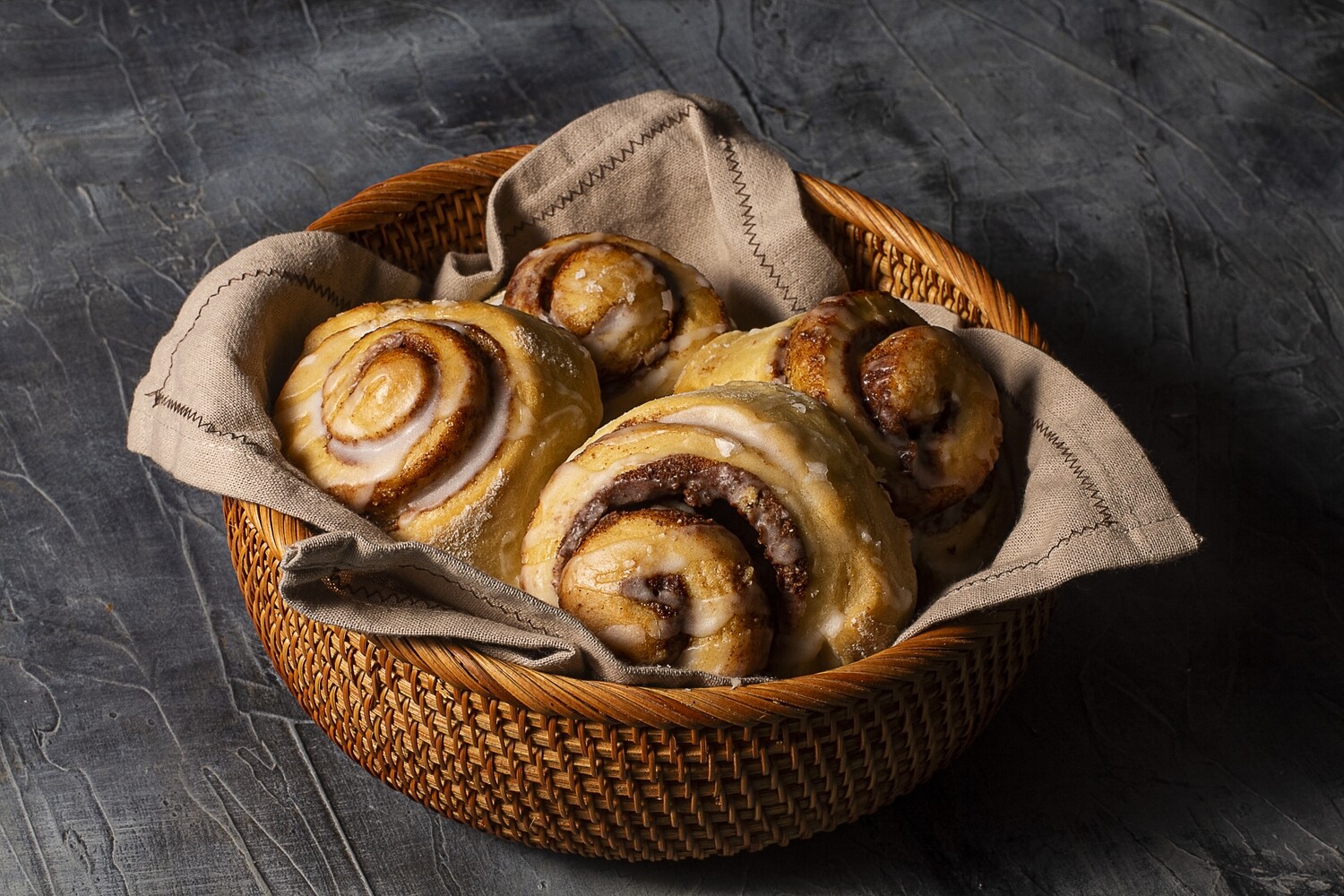 Cinnamon Roll - Bag of 4