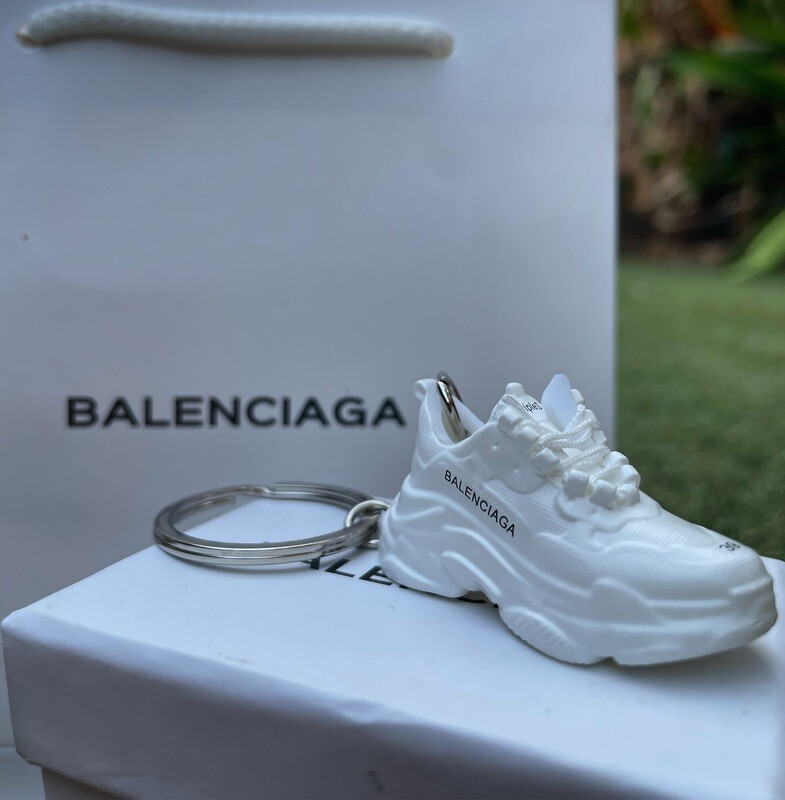 Triple S white
