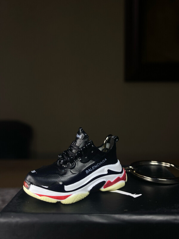 Balenciaga Triple S