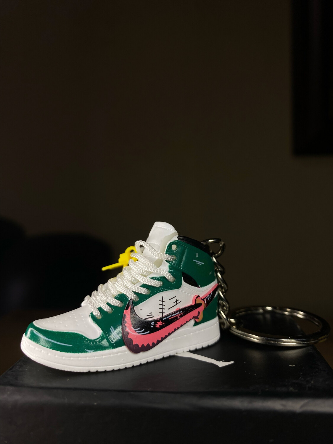 Air Jordan 1  Retro High Green