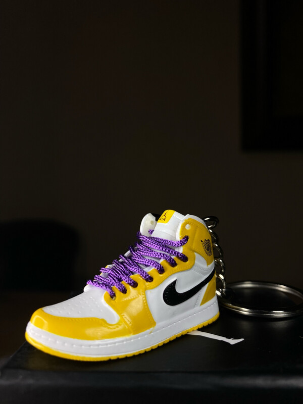 Air Jordan 1 Mid Lakers &quot;colorway&quot;