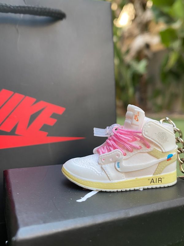 Air Jordan 1 Retro Off White &quot; White&quot; ( Pink Laces)