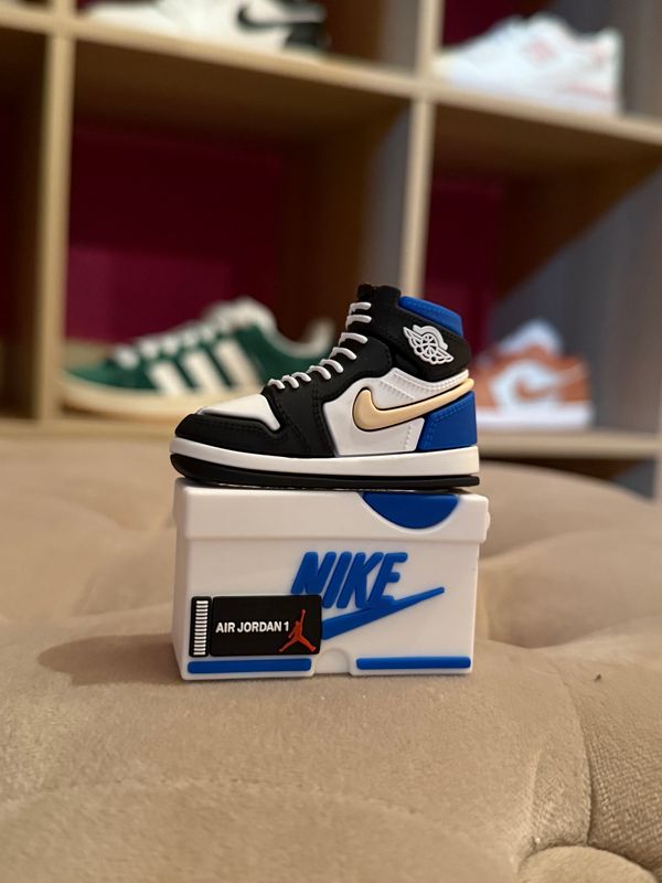 Air Jordan 1 Air Pod Case