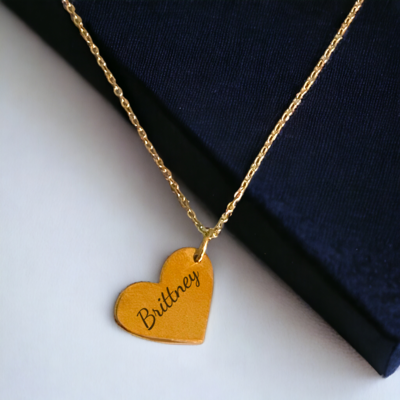 Necklaces - Heart Pendant / Stainless Steel Bar