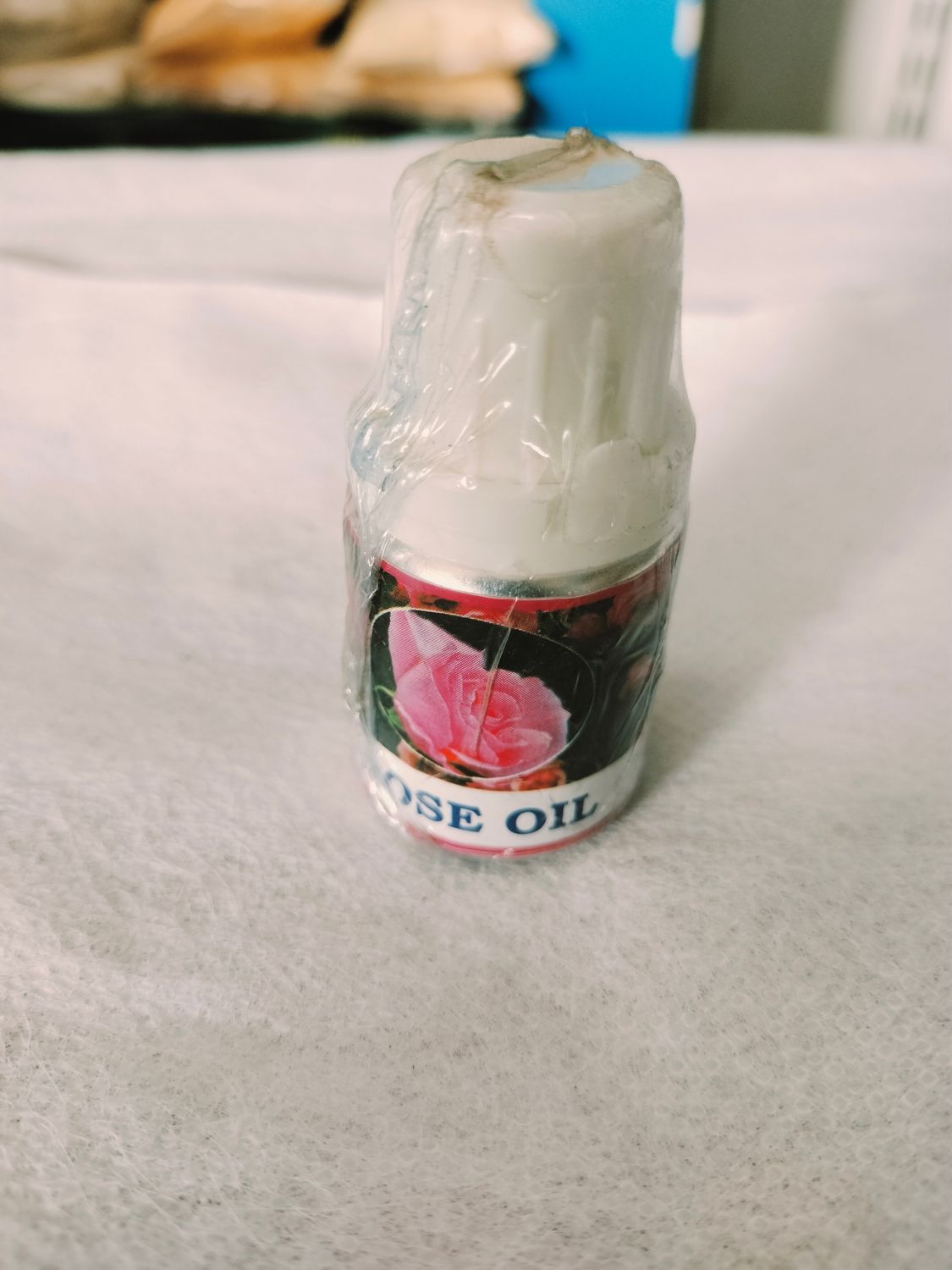 Giri spices rose oil