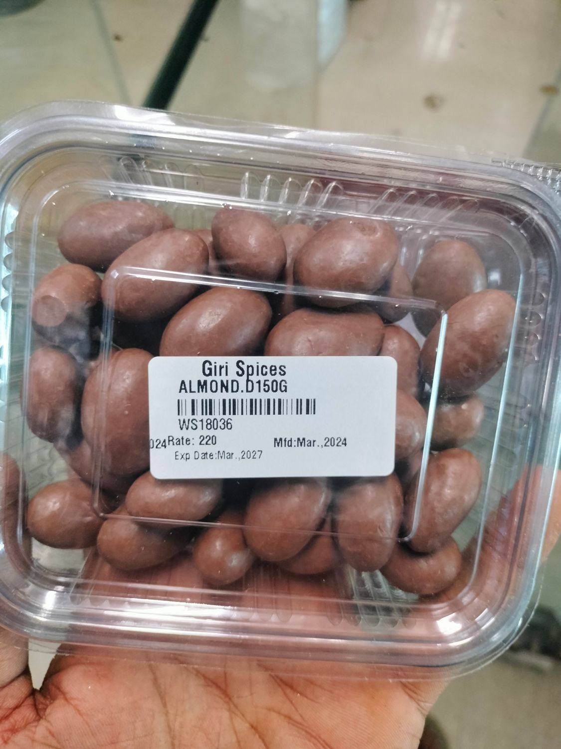 Giri Spices milk almond chocolate