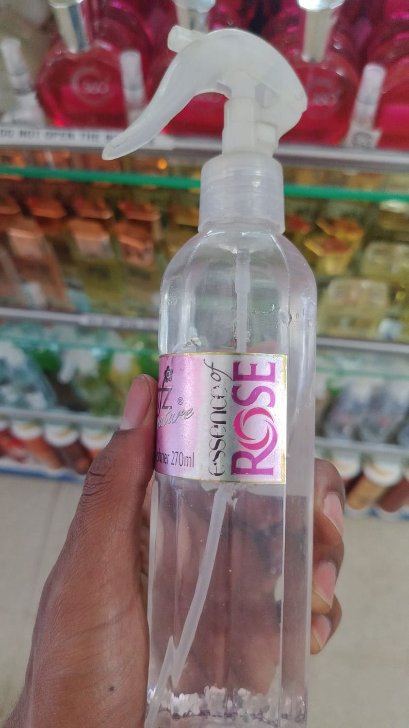 Signature Room Freshner Essence Of Rose - 270ml