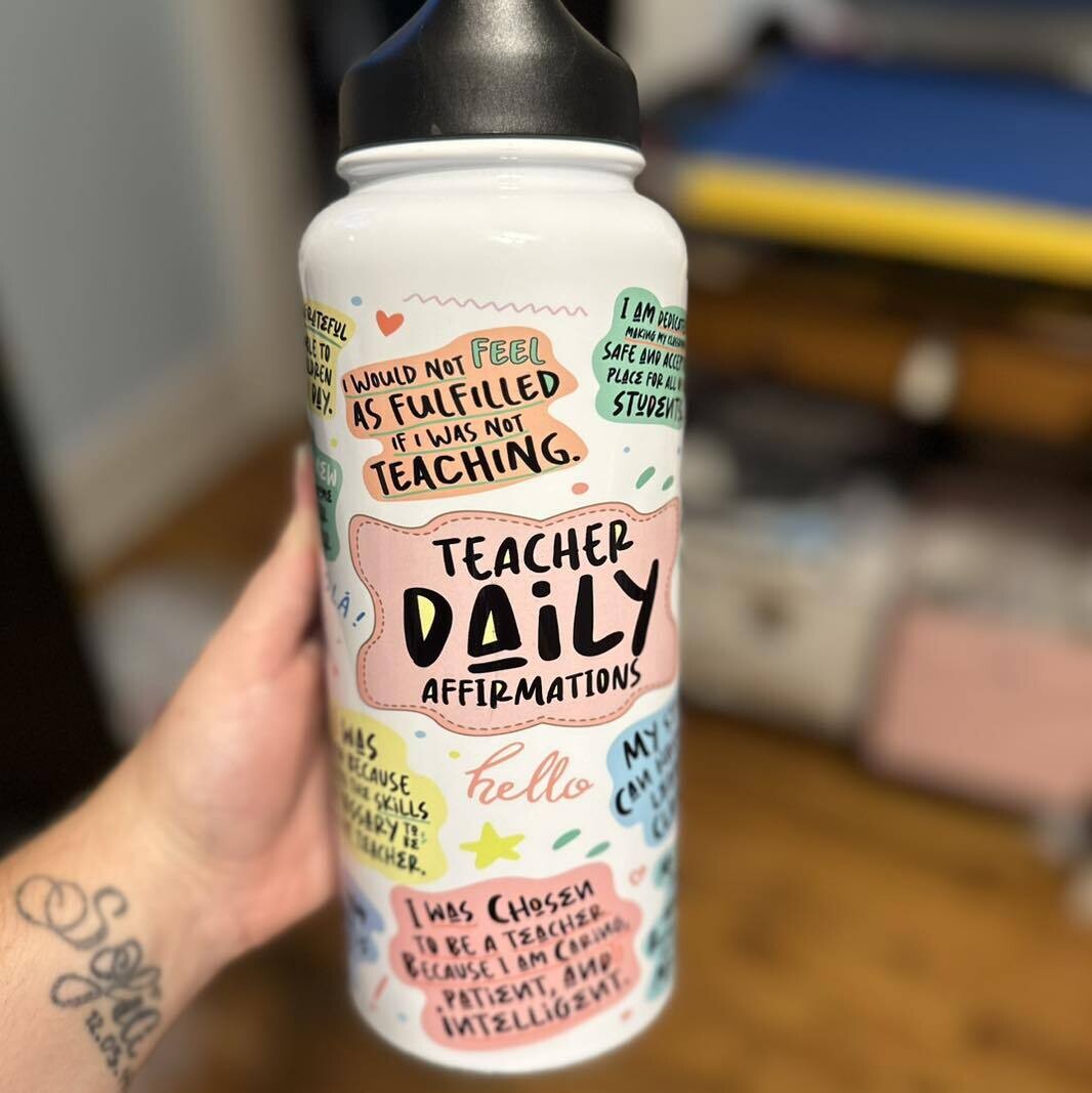 Daily Teacher Affirmations 32 oz Water Bottle