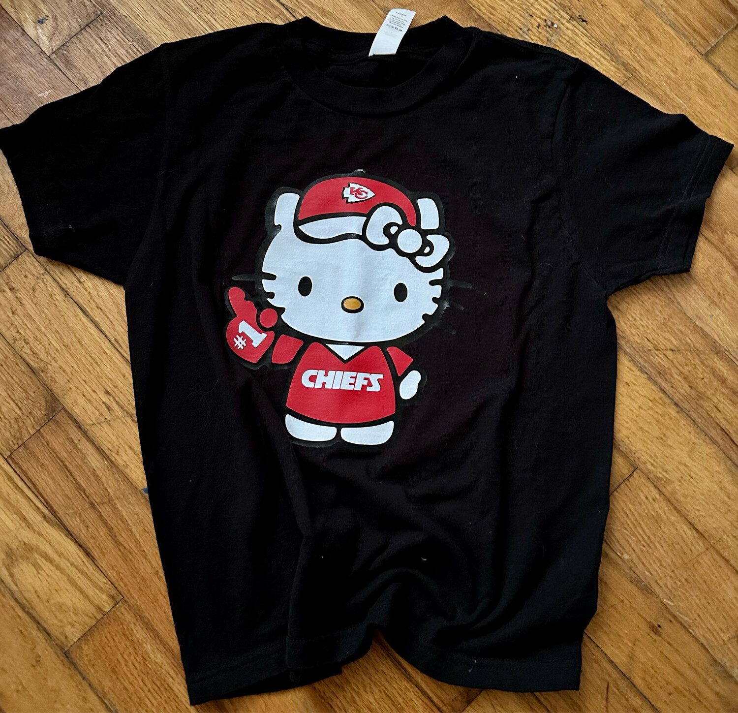 Hello Kitty Chiefs Tshirt