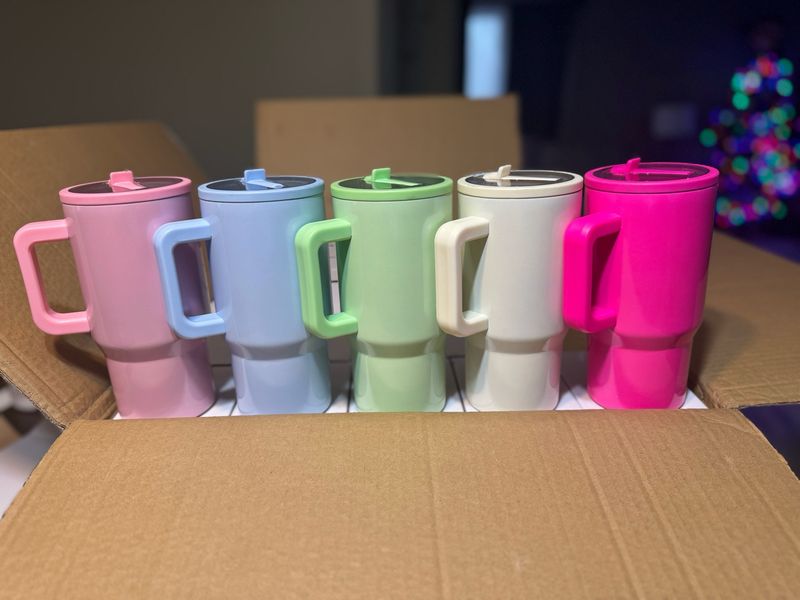 20 Oz Hydrojug Dupes (light Pink)