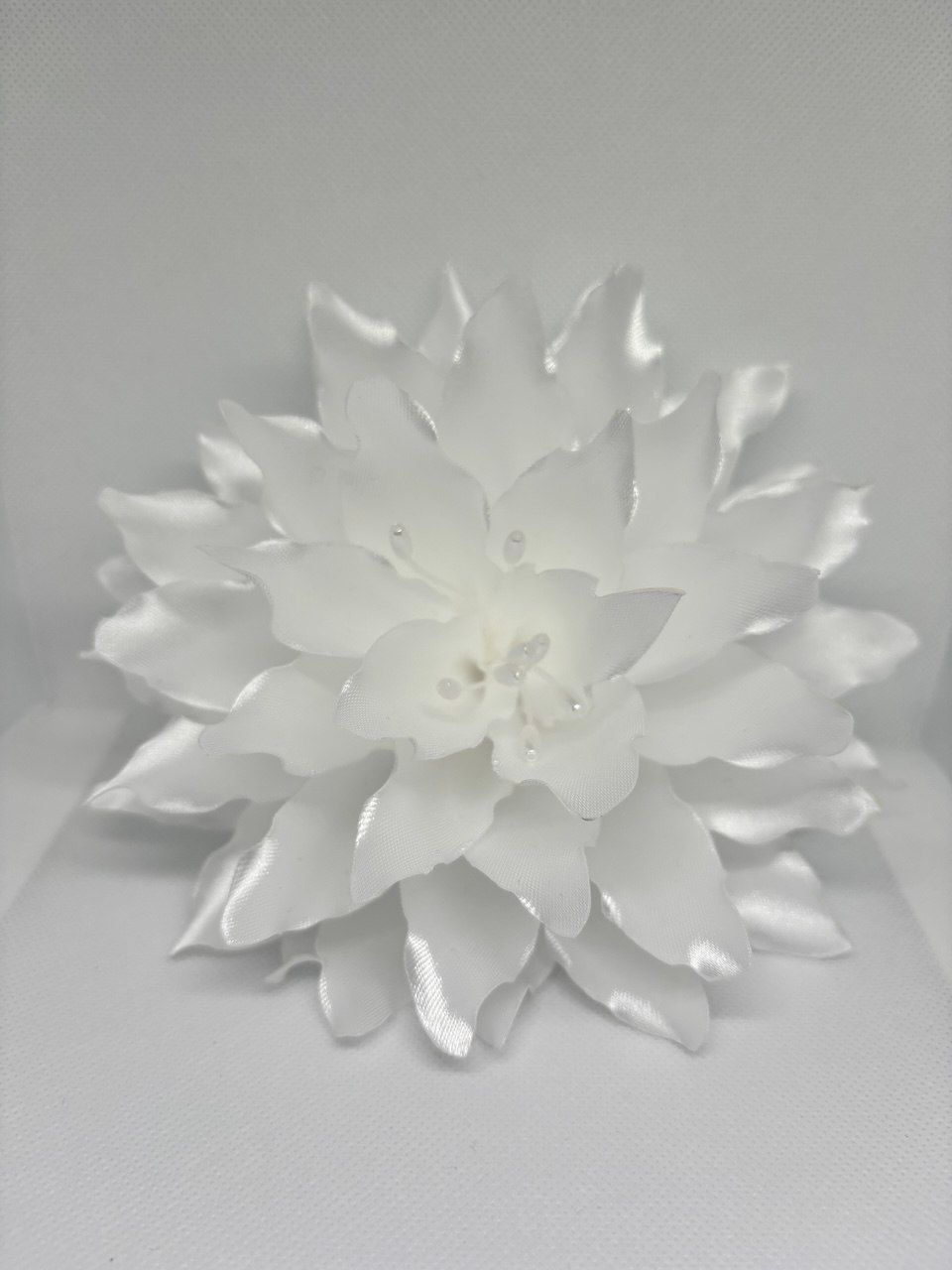 Volumetric composite flower Astra