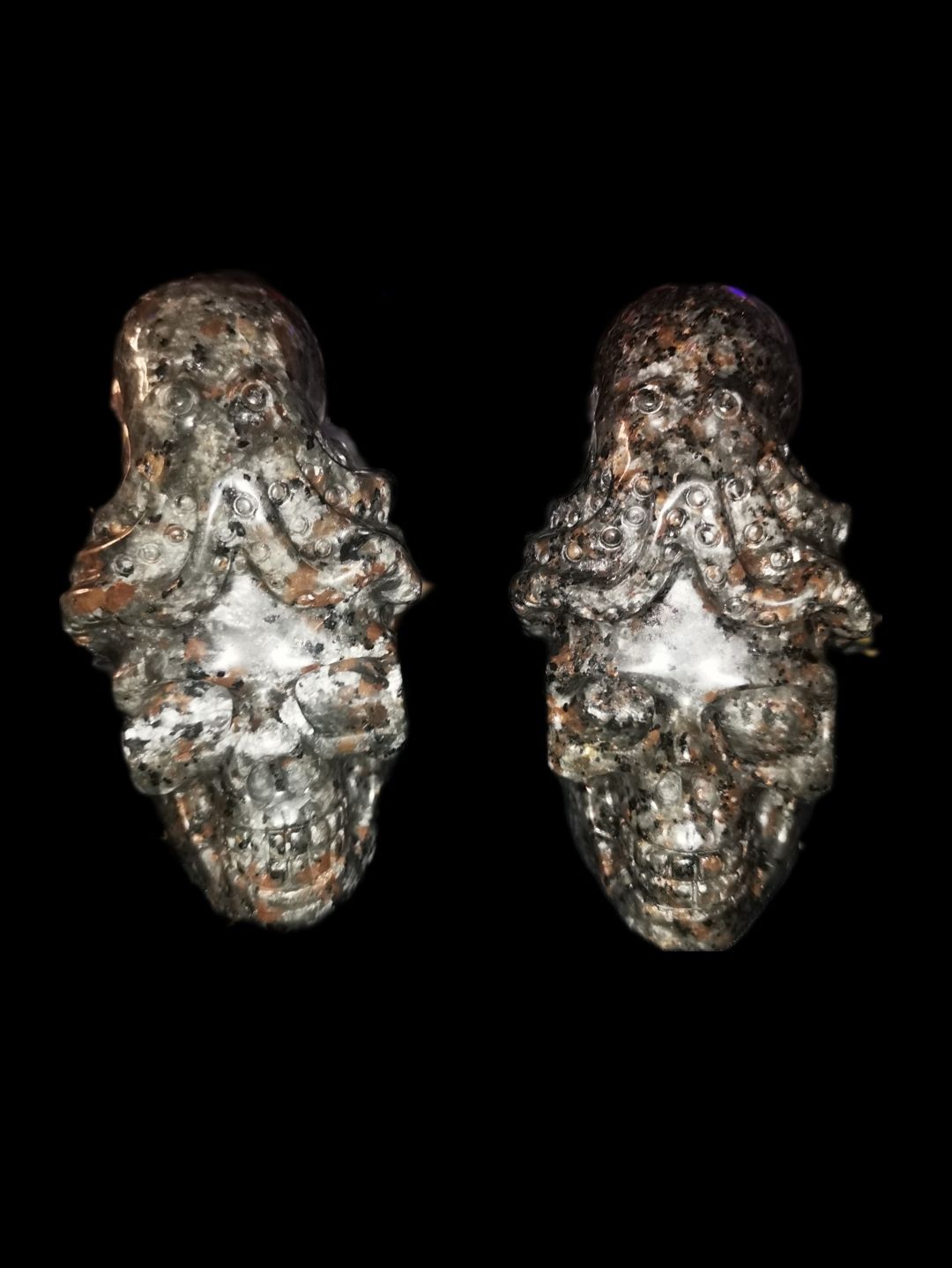 Yooperlite Skull w/ Octopus
