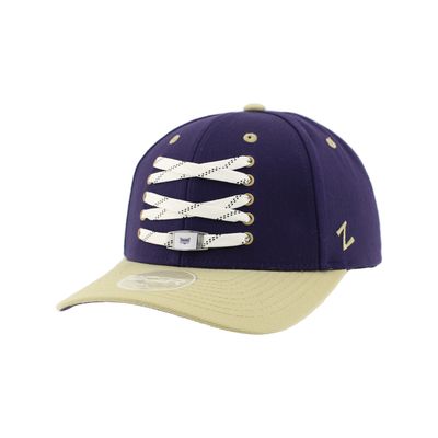Lacer hat