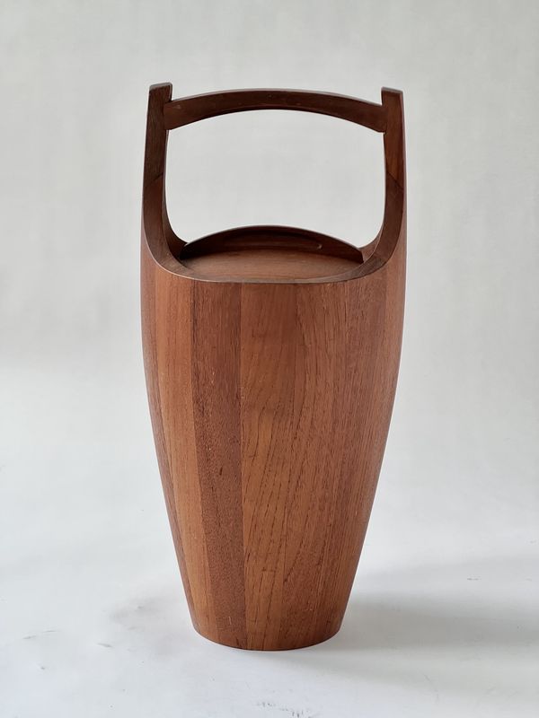 Rare first year tall Dansk Staved Teak &#39;Congo&#39; Ice bucket with white liner