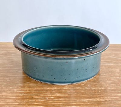 Ulla Procopé for Arabia Meri bowl - Finland