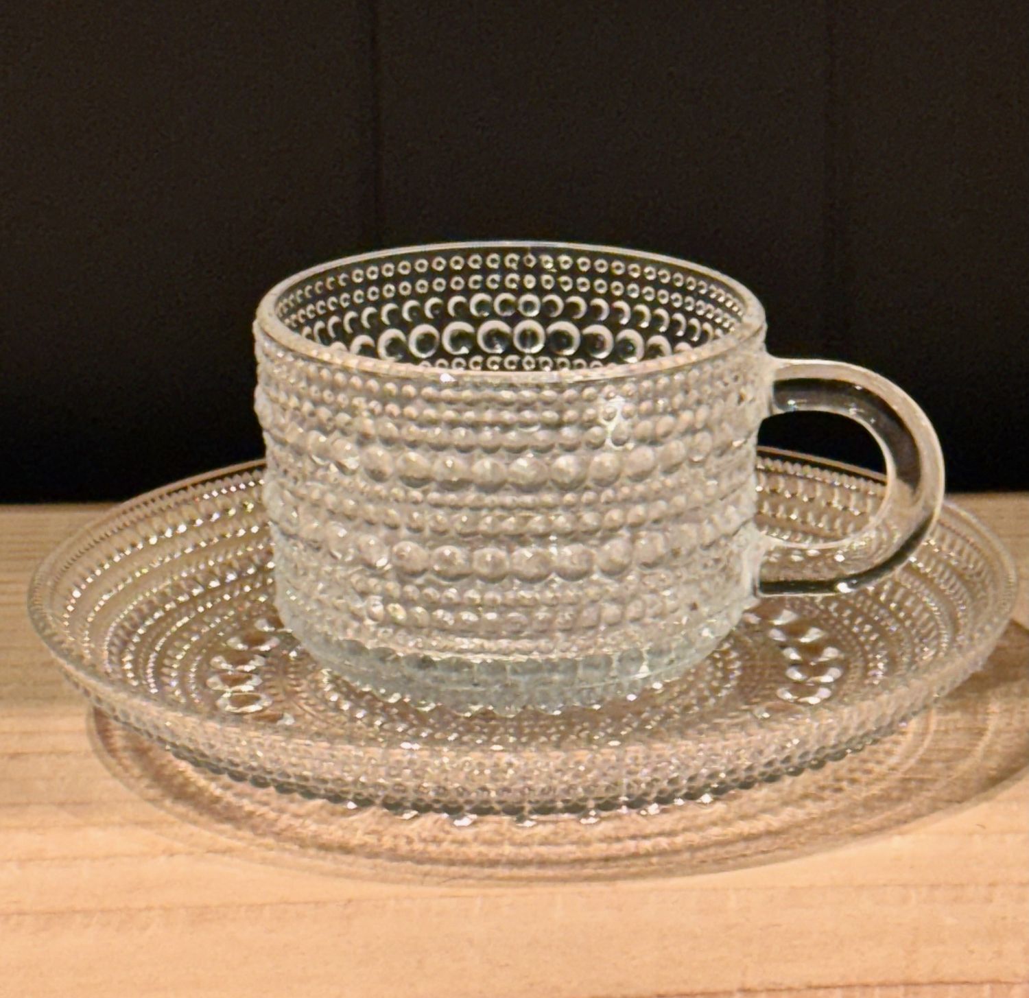 Kastehelmi by Oiva Toikka Cup &amp; Saucer for Iittala - Finland