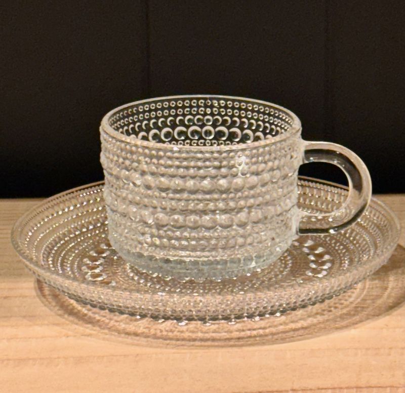 Kastehelmi by Oiva Toikka Cup &amp; Saucer for Iittala - Finland
