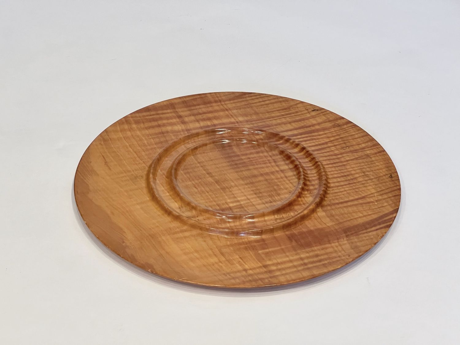 12&quot; Round Wood Tray