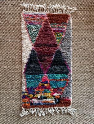Multi colored Triangle Moroccan Beni rug