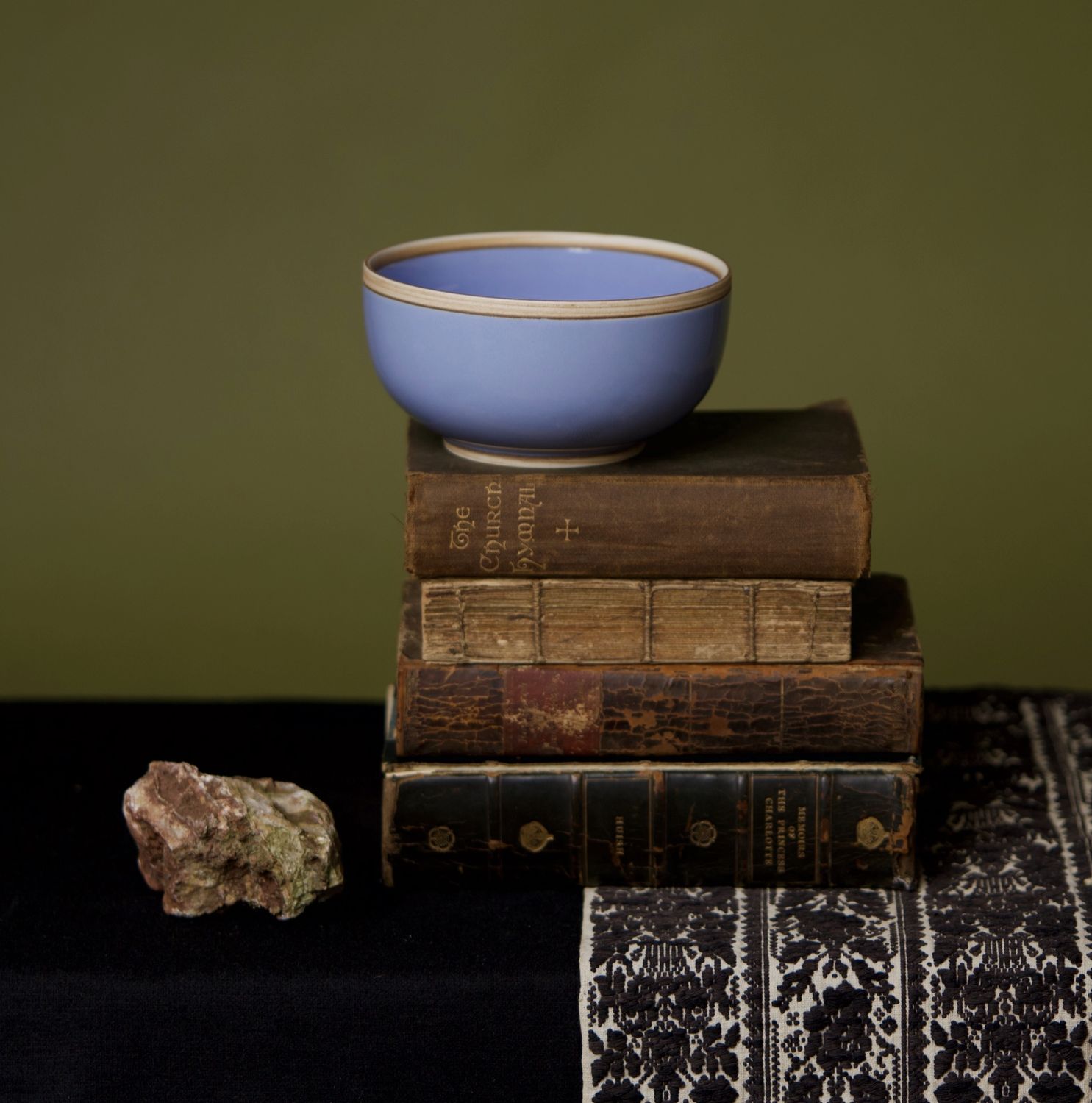 Glossy Lavender Middle Kingdom &#39;Hermit&#39; Soup Bowl