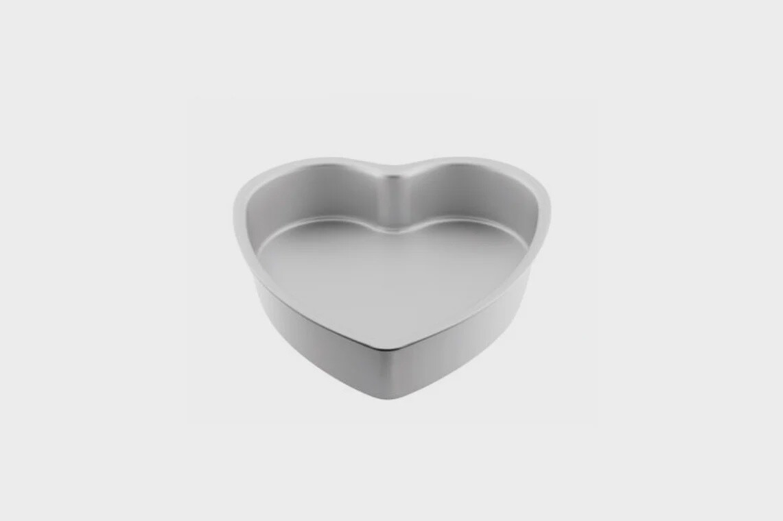 Mondo Heart Cake Pan 6&quot;