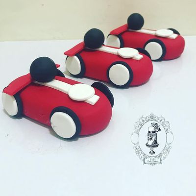 RACE CAR CAKE TOPPER