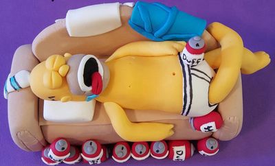 Homer Simpson cake topper