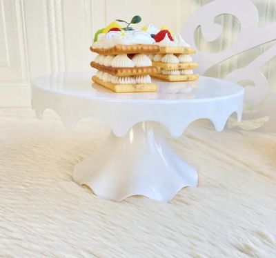 White cake stand