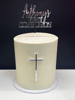 Simple holy communion cake