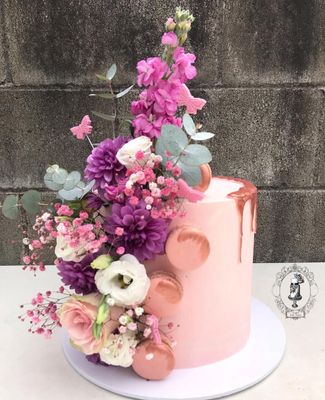 Elegant Drip cake