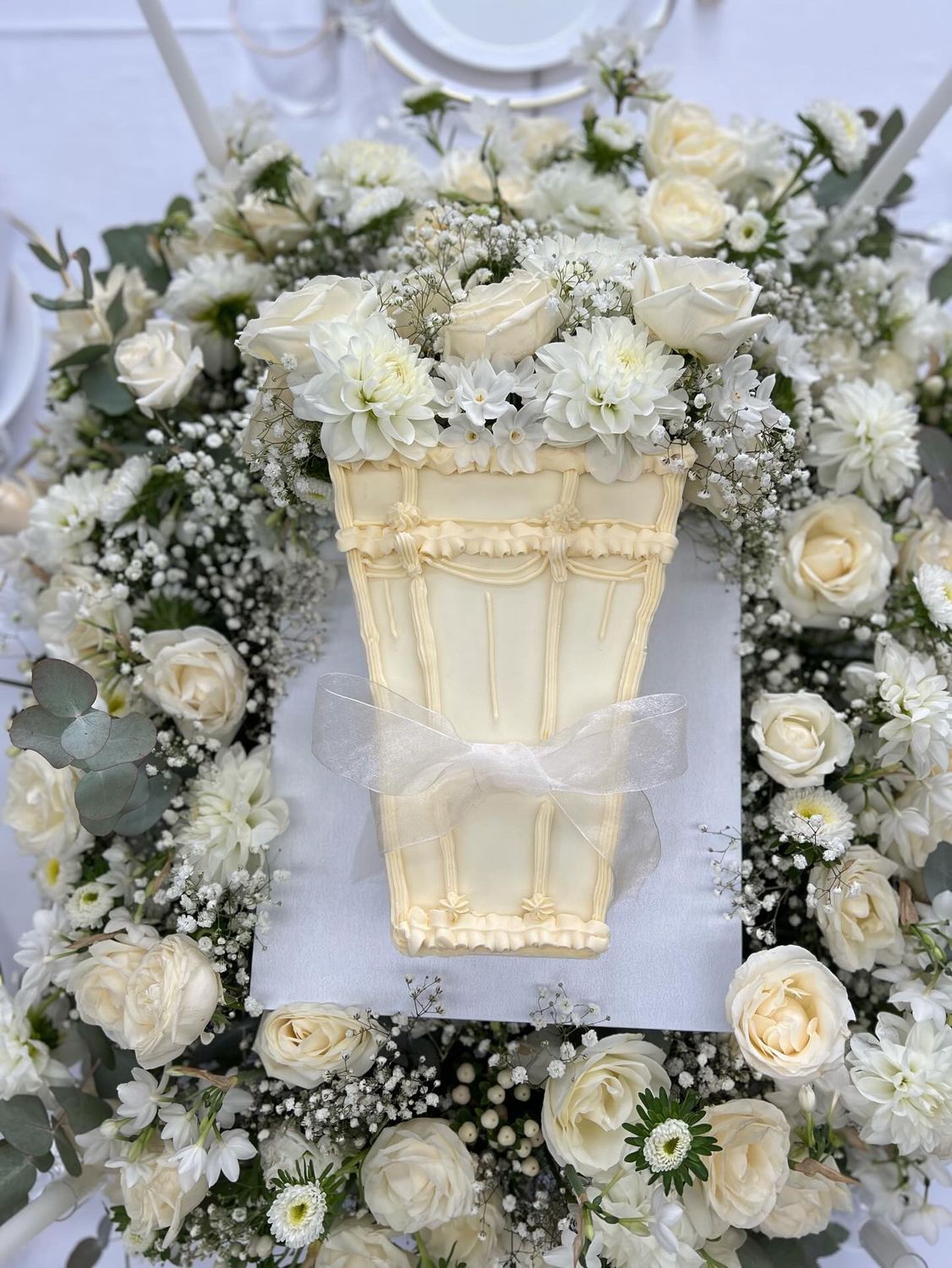 Vase cake