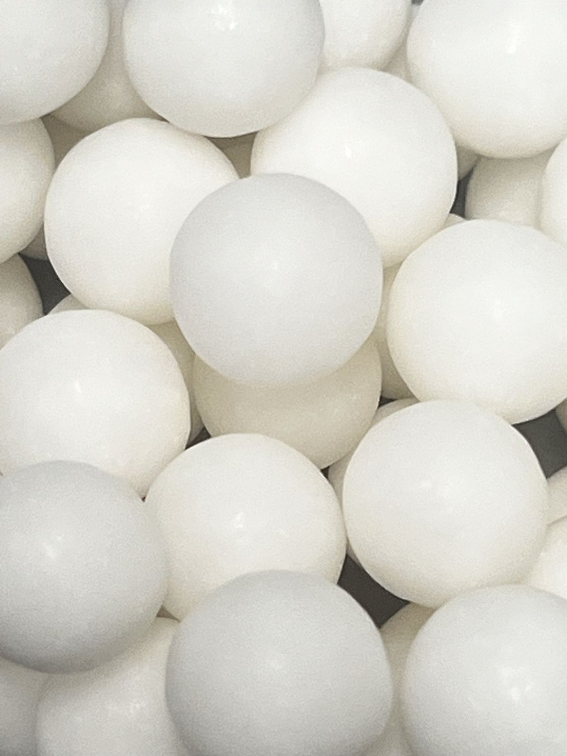 White 10mm cashous Matt