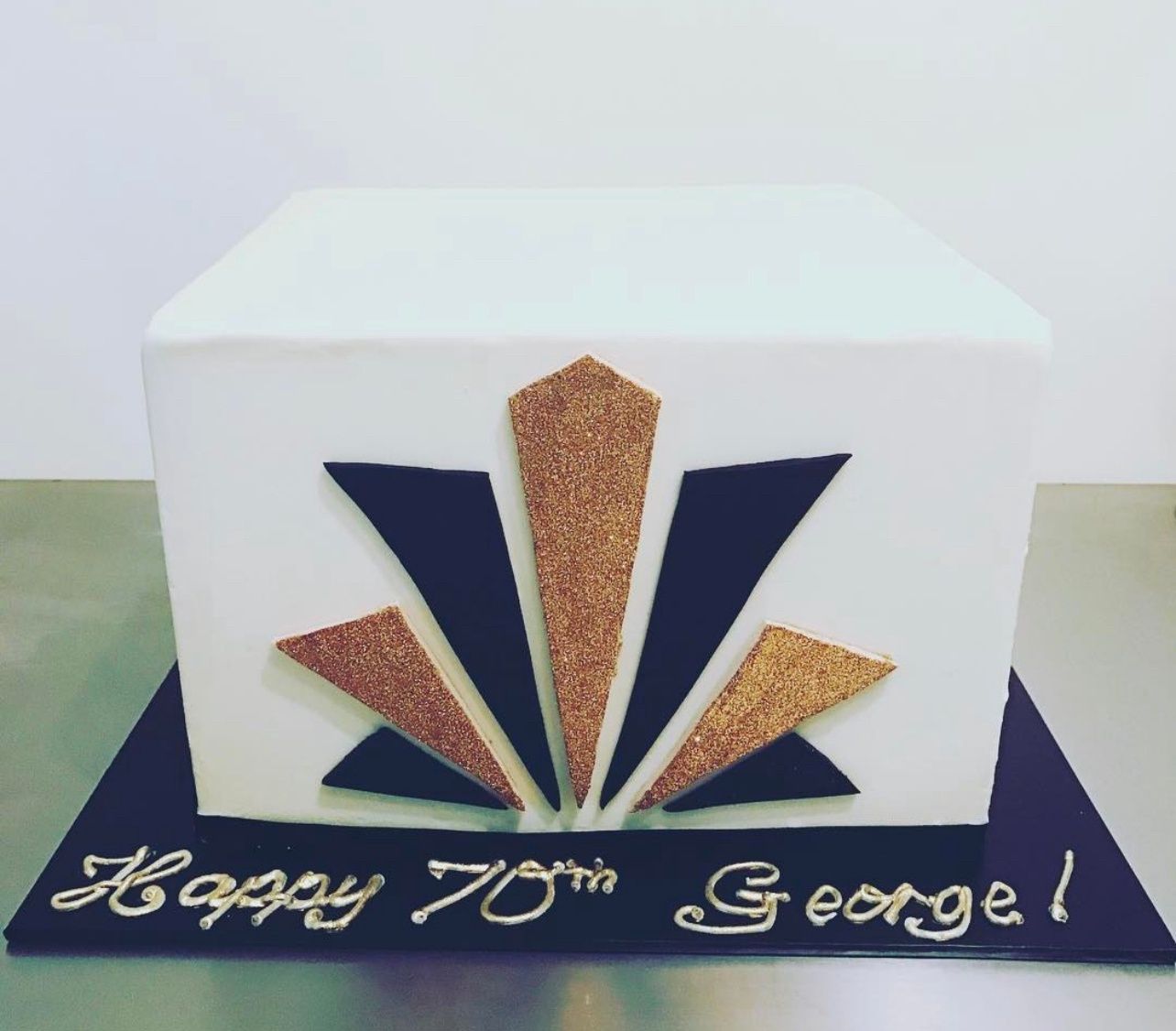 Gatsby cake 1920s 