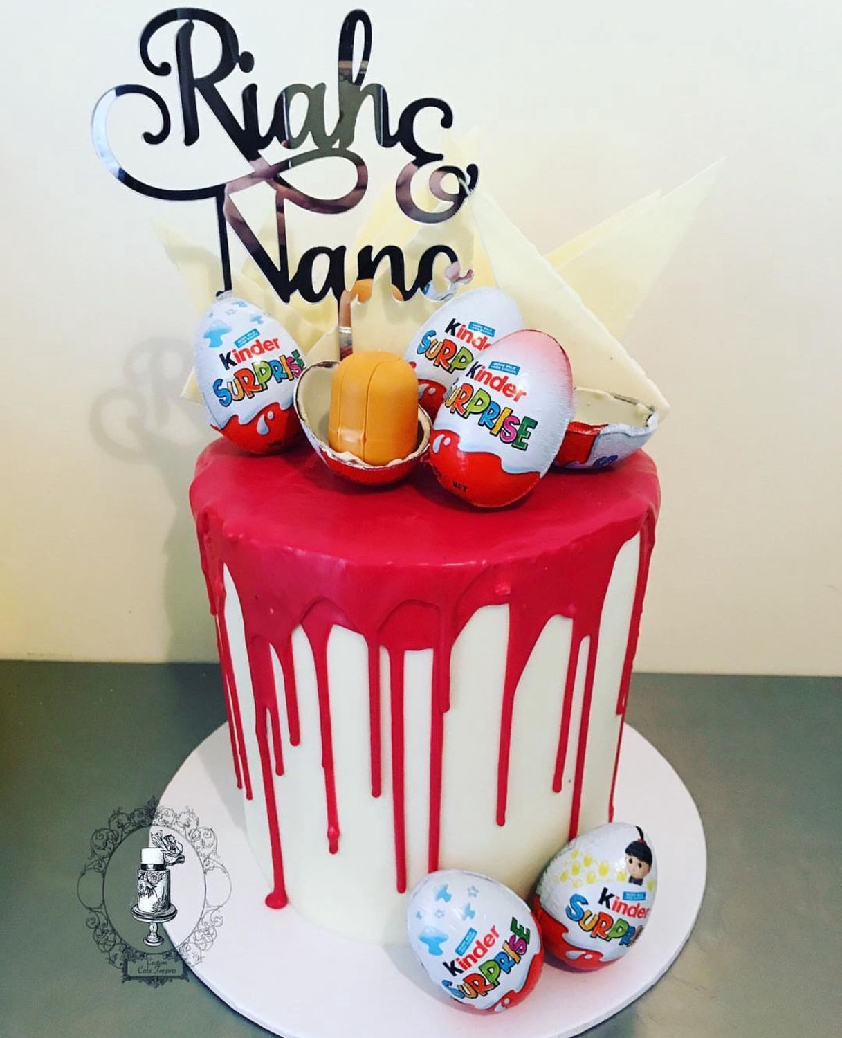Kinder surprise drip cake 