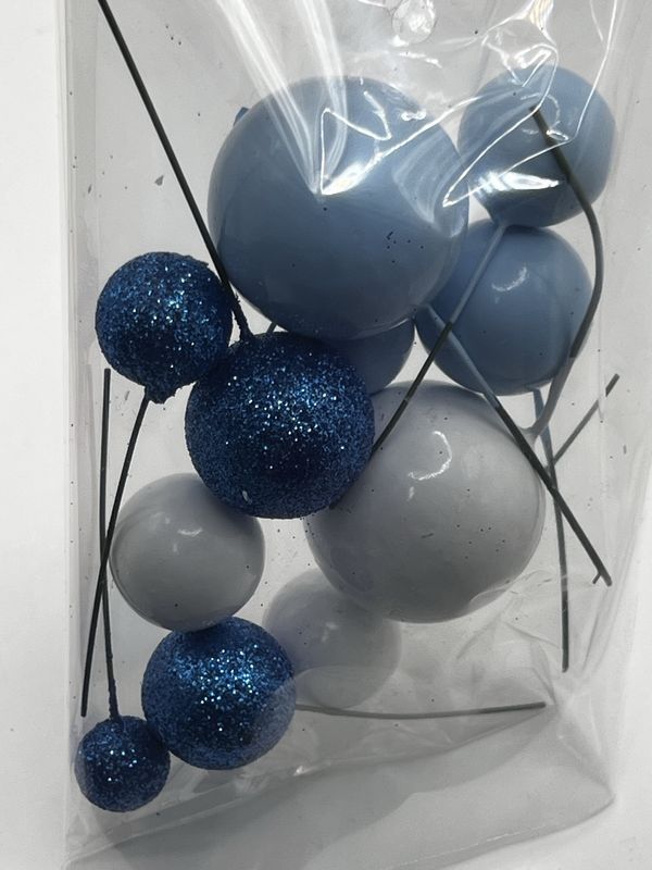 Blue and white balls