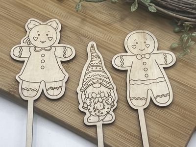 Gingerbread cake topper set