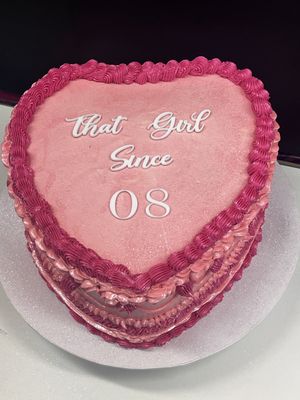 VINTAGE HEART CAKE