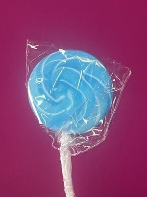 Blue and white swirl lollipop
