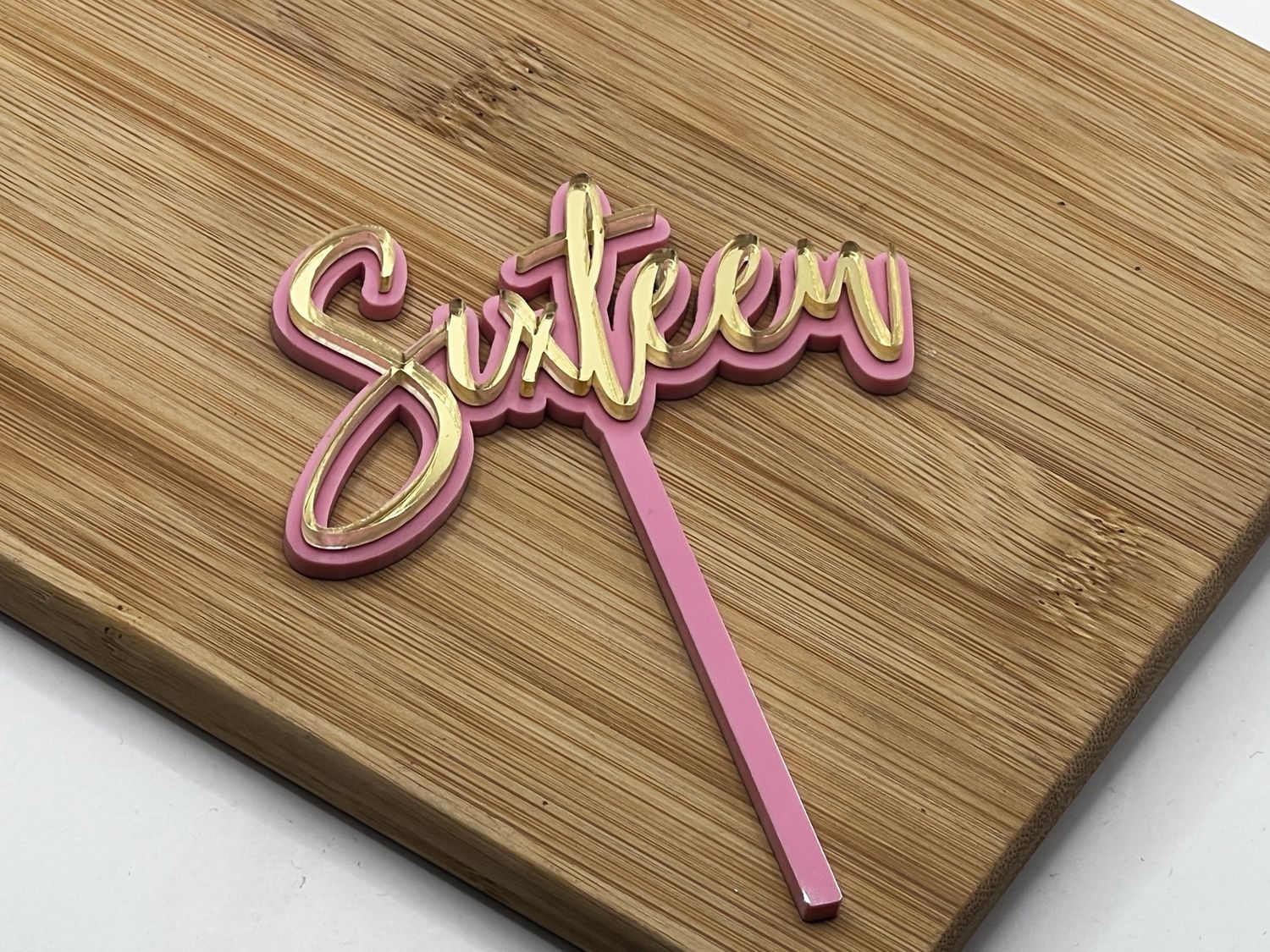 SIXTEEN MINI CAKE TOPPER