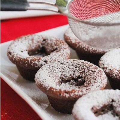 Bakels Dusting Icing Sugar (Snow Powder) Non - Melt