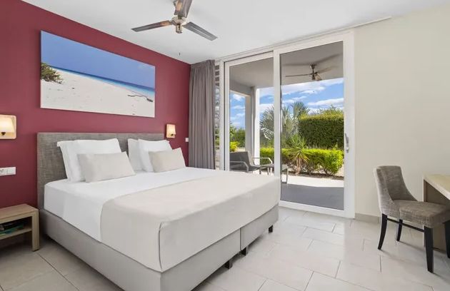 Medical Conference Package 4 - Bonaire 2027 - VIP Hotel