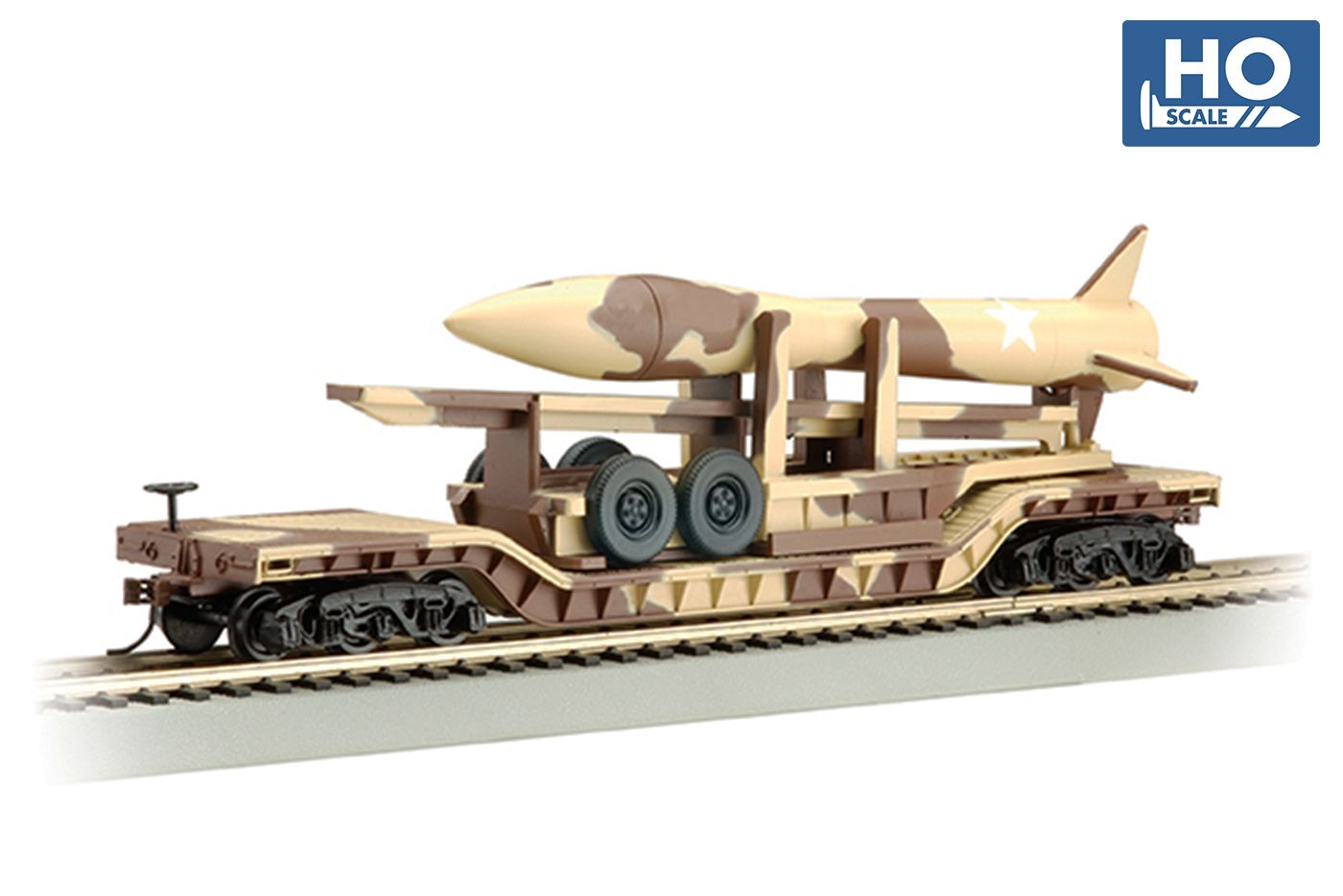 BAC18340 - HO DESERT CAMO FLATCAR W/MISSILE