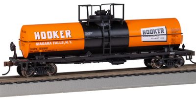 BAC75803 - HO HOOKER CHEM TANK CAR